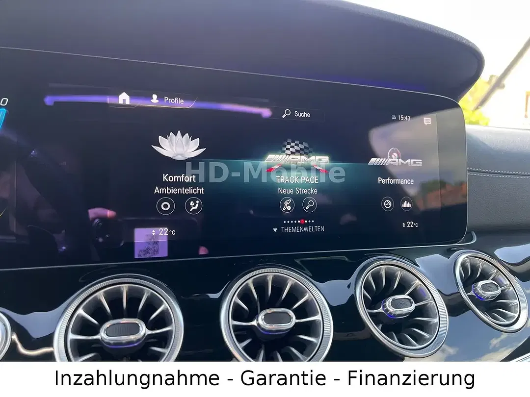 Mercedes-Benz AMG GT 43 4MATIC+ - Thumbnail 11