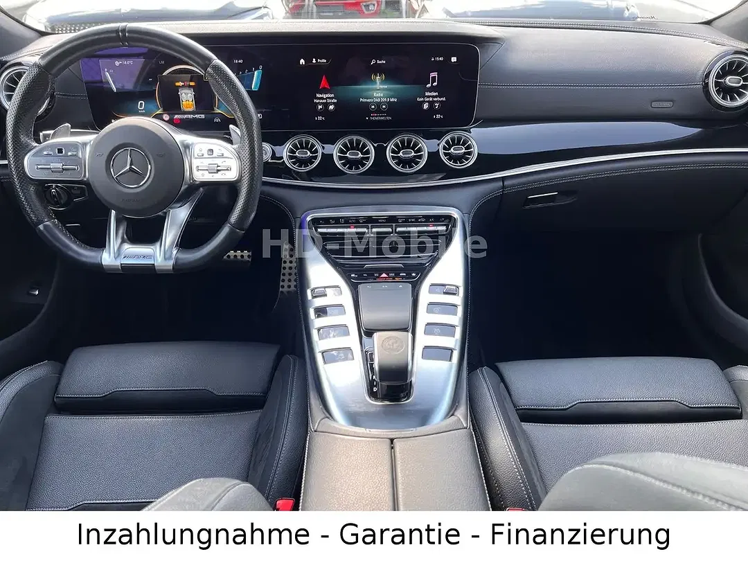 Mercedes-Benz AMG GT 43 4MATIC+ - Thumbnail 5