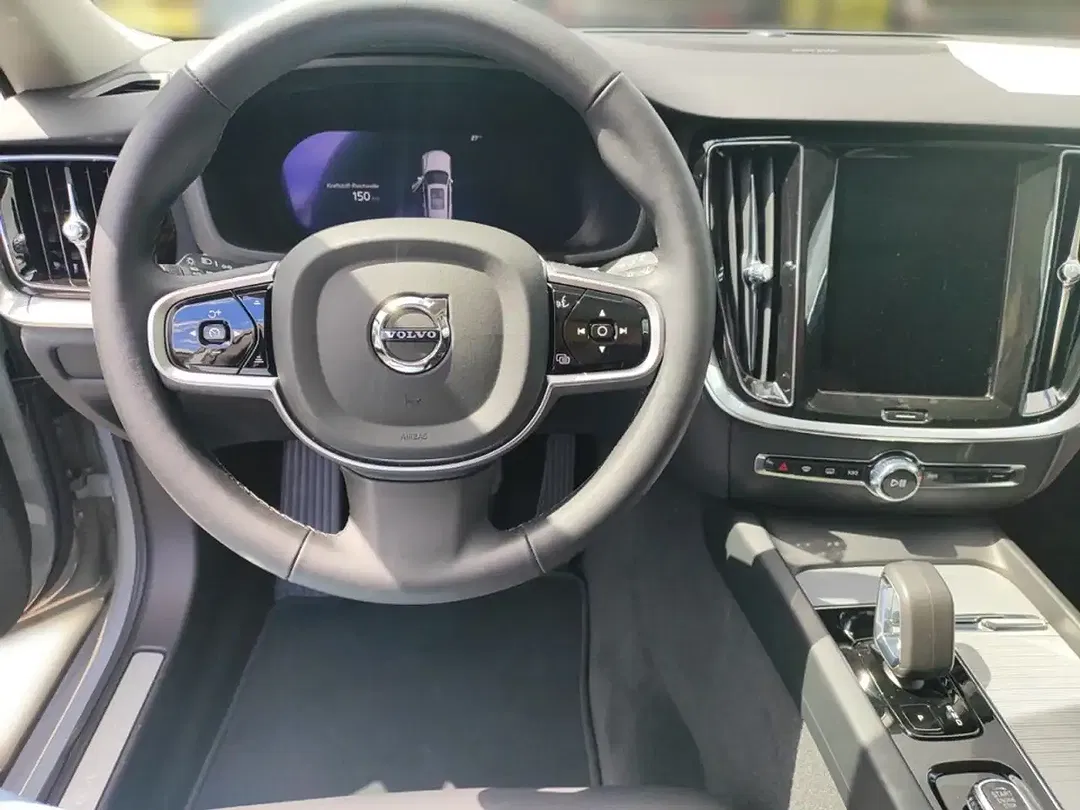 Volvo V60 B4 MHEV Plus Dark - Thumbnail 12