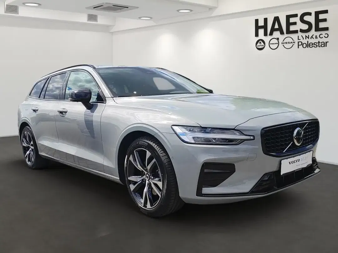 Volvo V60 B4 MHEV Plus Dark - Thumbnail 3