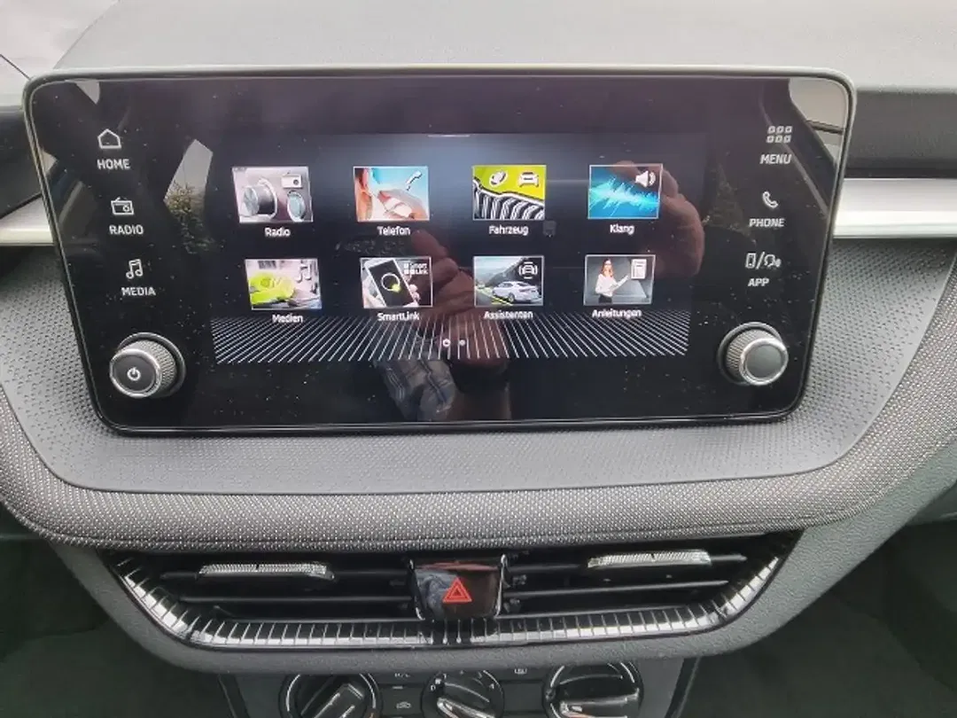 Skoda Fabia 1.0 TSI Black Edition - Thumbnail 12