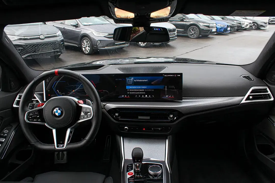 BMW M3 xDrive Competition - Thumbnail 8
