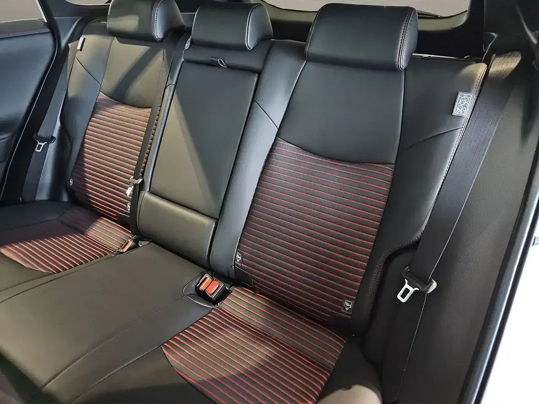 Suzuki Across Hybrid Comfort+ - Thumbnail 12