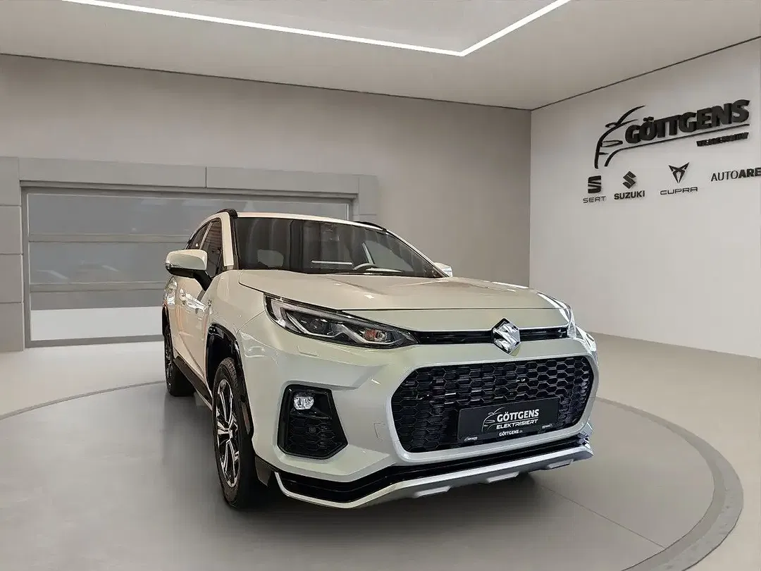 Suzuki Across Hybrid Comfort+ - Thumbnail 6
