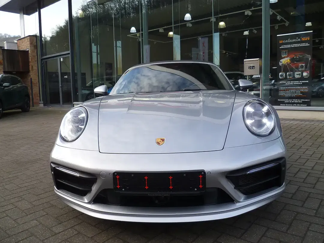 Porsche Targa 3.0 PDK Carrera 4S Turbo - Thumbnail 4