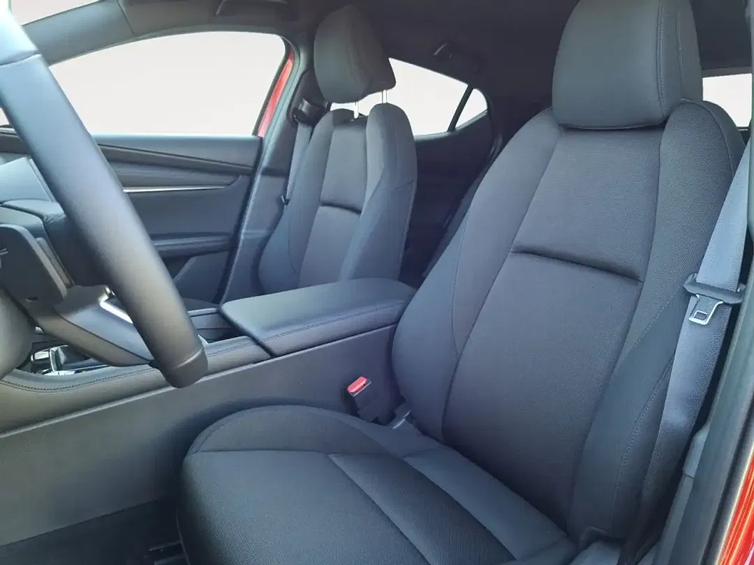 Mazda 3 e-SKYACTIV-G AUT MHEV Exclusive-Line - Thumbnail 9