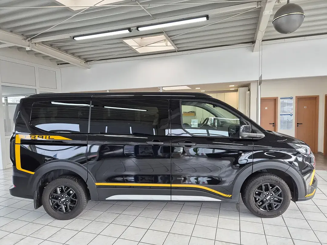 Ford Transit Custom 4x4 - Thumbnail 5
