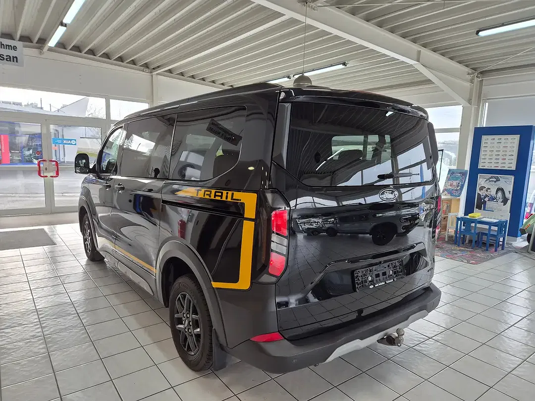 Ford Transit Custom 4x4 - Thumbnail 6