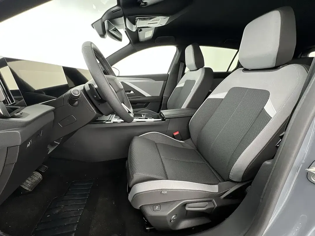 Opel Astra Hybrid 1.2 Edition - Thumbnail 8