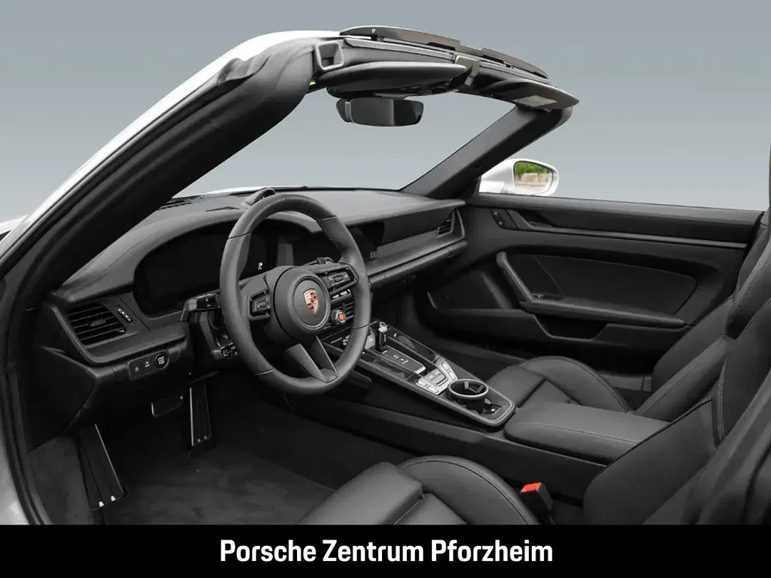 Porsche 992 Targa 4 GTS - Thumbnail 4