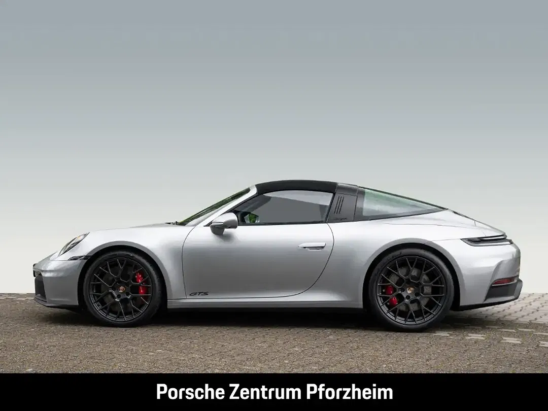 Porsche 992 Targa 4 GTS - Thumbnail 7