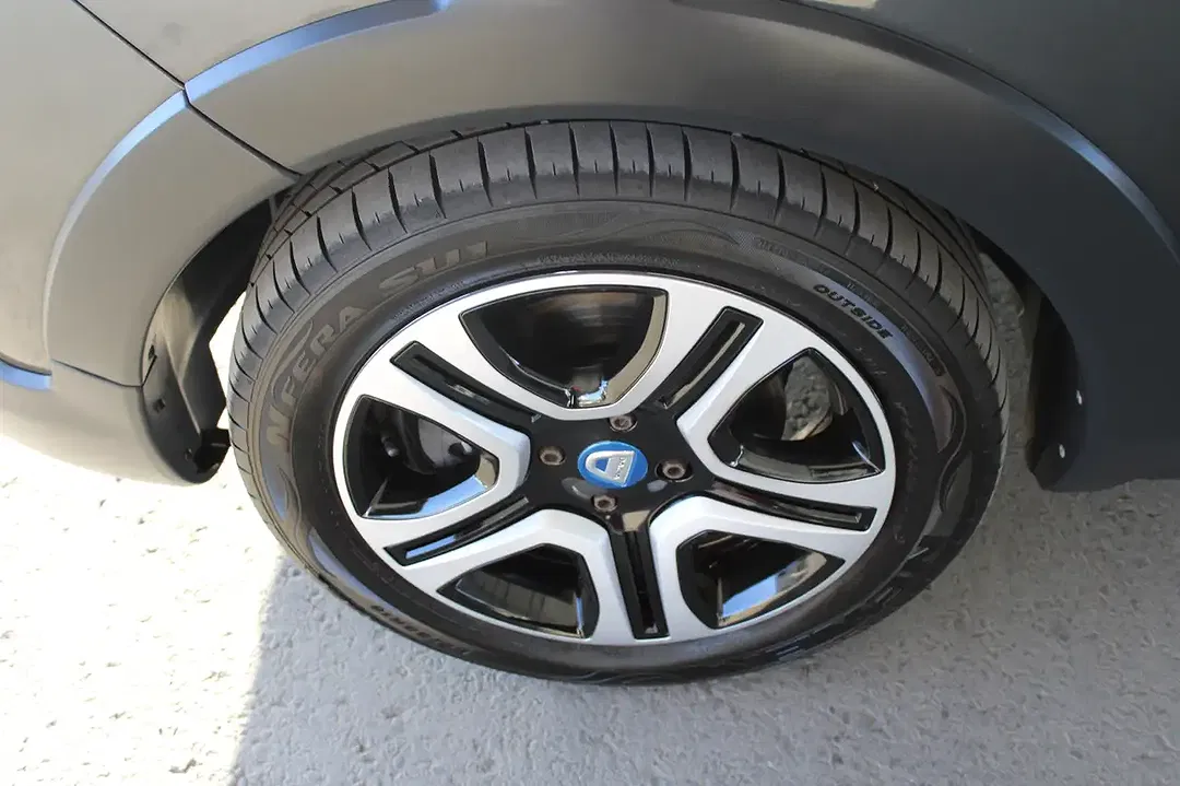 Dacia Lodgy dCi Celebration - Thumbnail 3