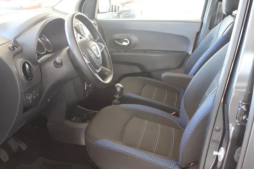 Dacia Lodgy dCi Celebration - Thumbnail 5