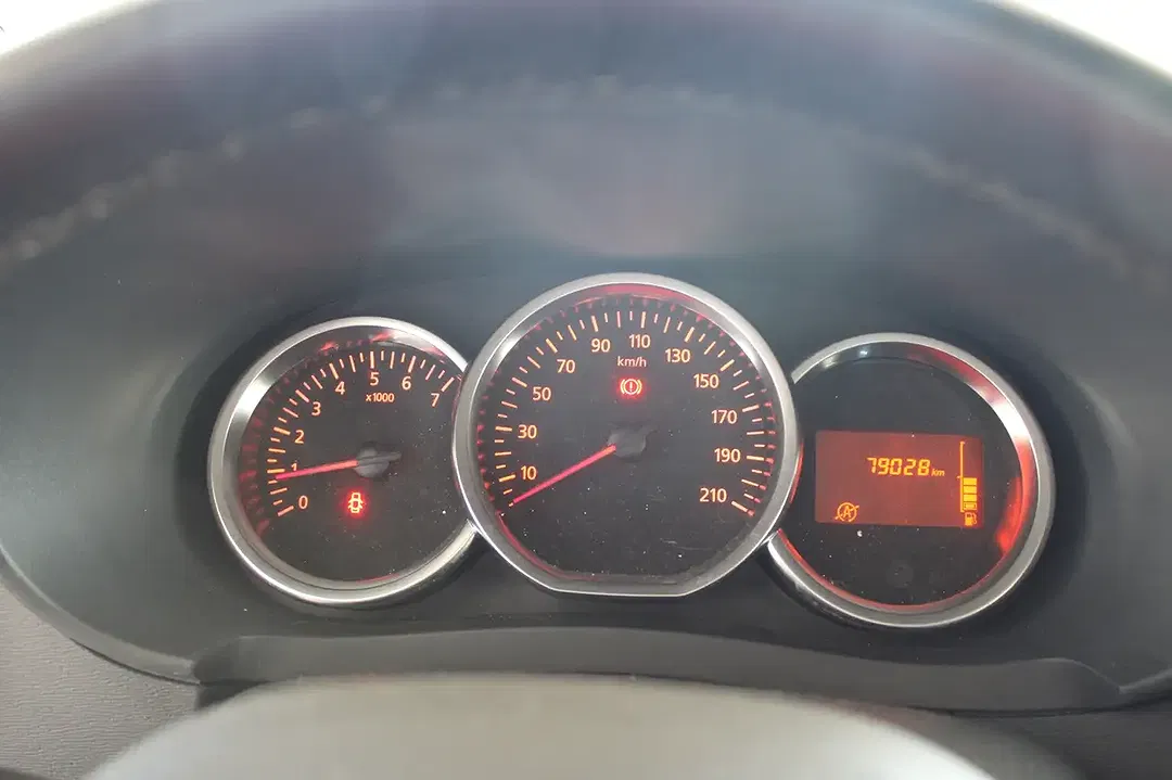 Dacia Lodgy dCi Celebration - Thumbnail 9