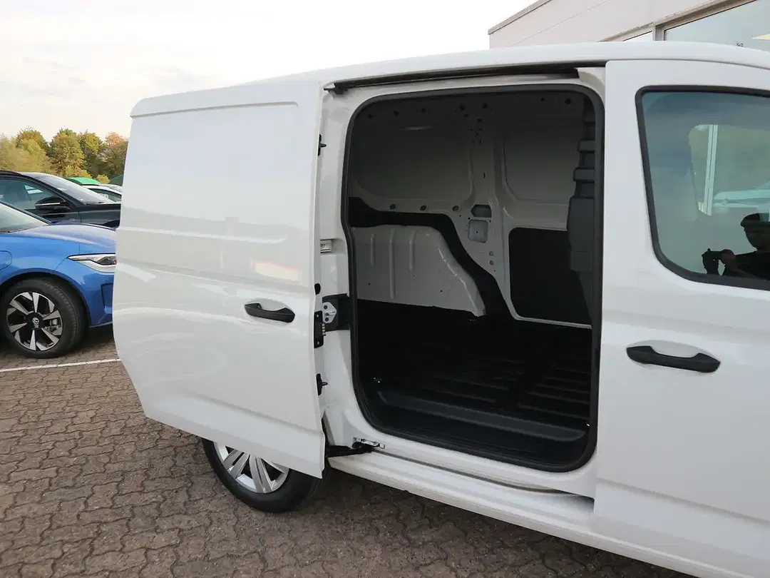 Volkswagen Caddy TDI Maxi Cargo - Thumbnail 13