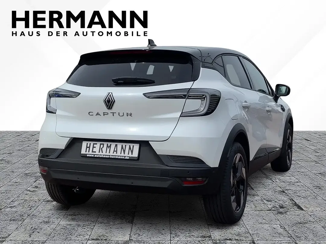 Renault Captur TCe Techno - Thumbnail 4