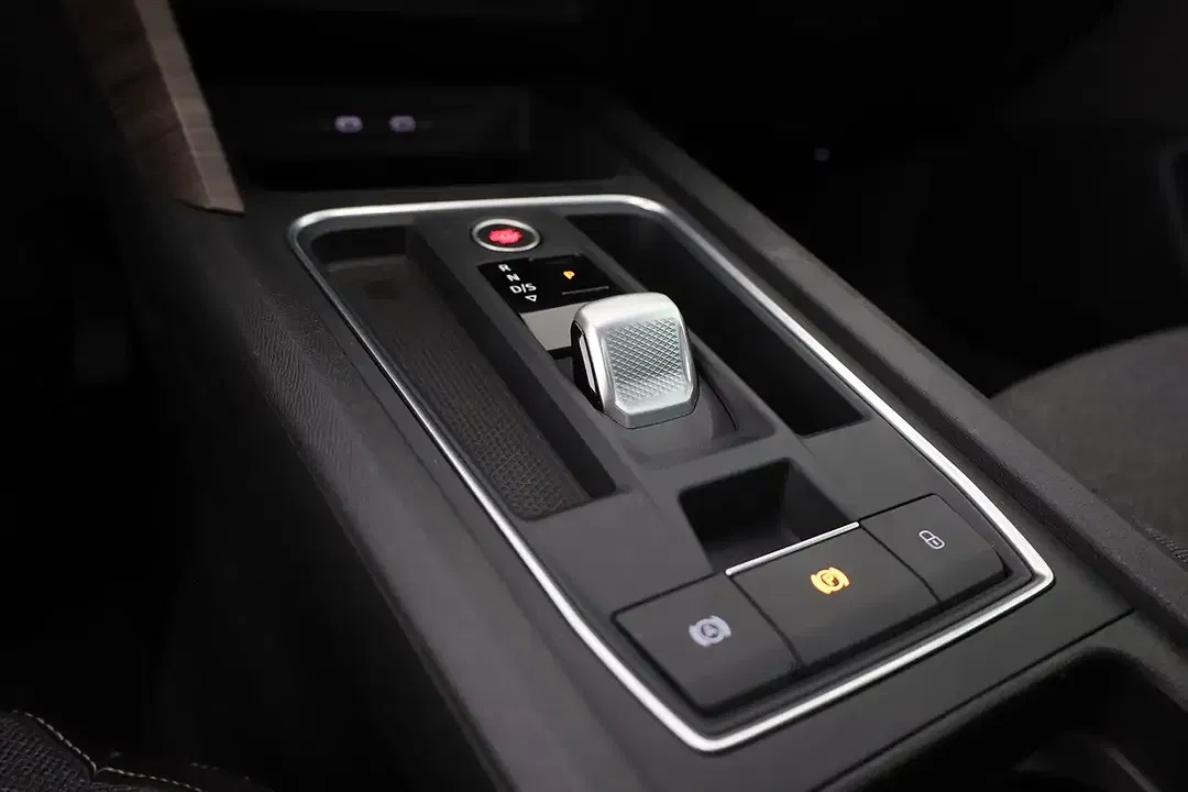 SEAT Leon 1.4 TSI PHEV DSG Xcellence - Thumbnail 12