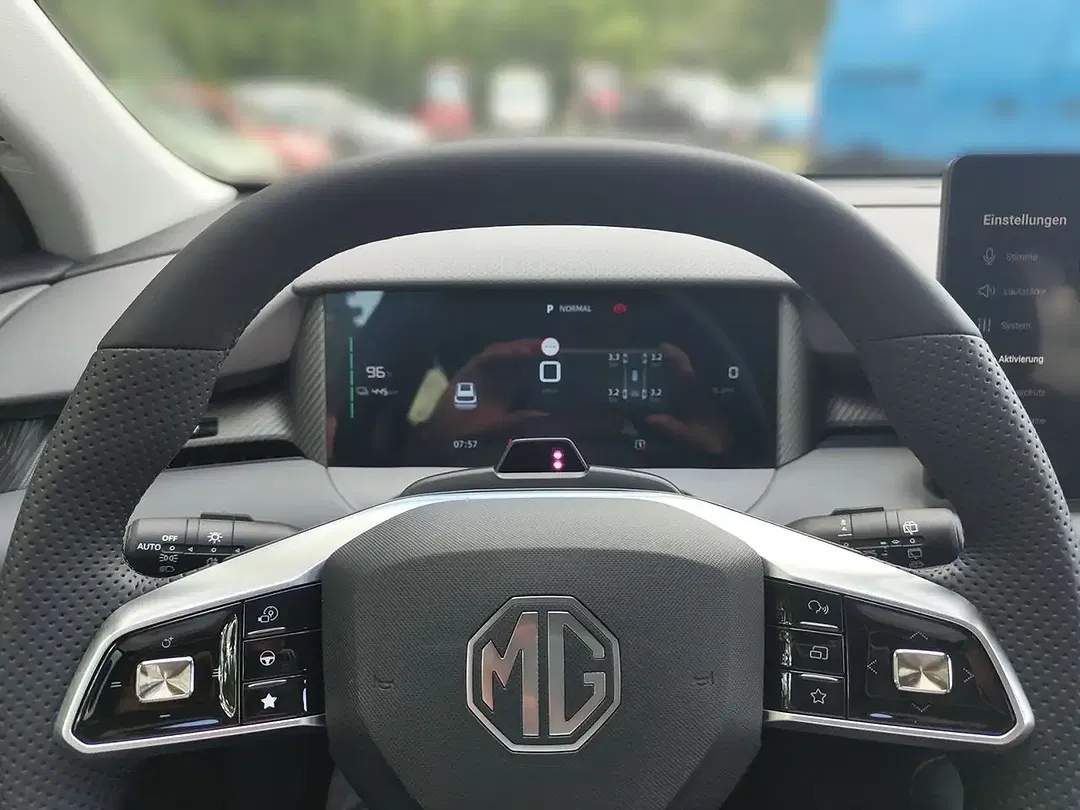 MG MGS5 EV Luxury Long Range - Thumbnail 7