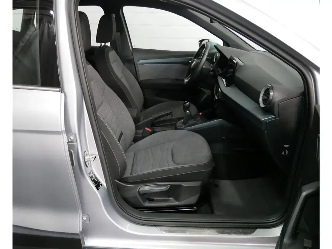 SEAT Arona Xperience - Thumbnail 13