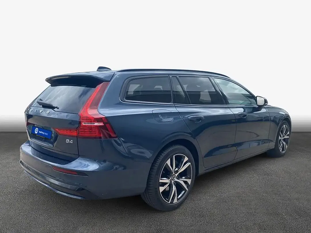 Volvo V60 B4 Plus Dark - foto 2