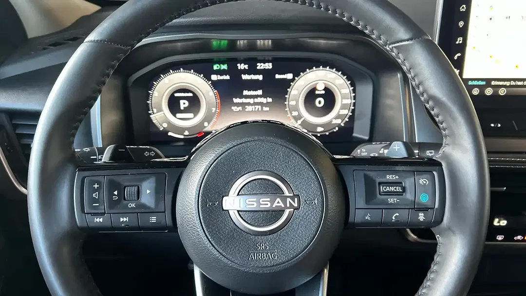 Nissan Qashqai N-Connecta - Thumbnail 8