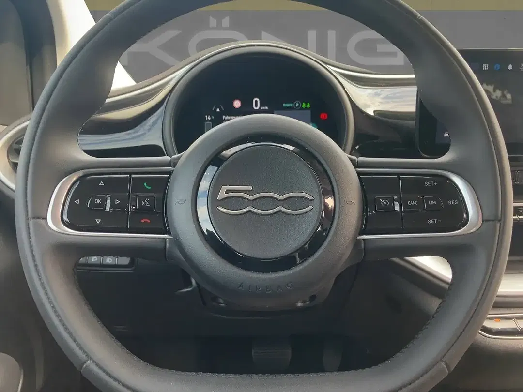 Fiat 500e Icon - Thumbnail 9