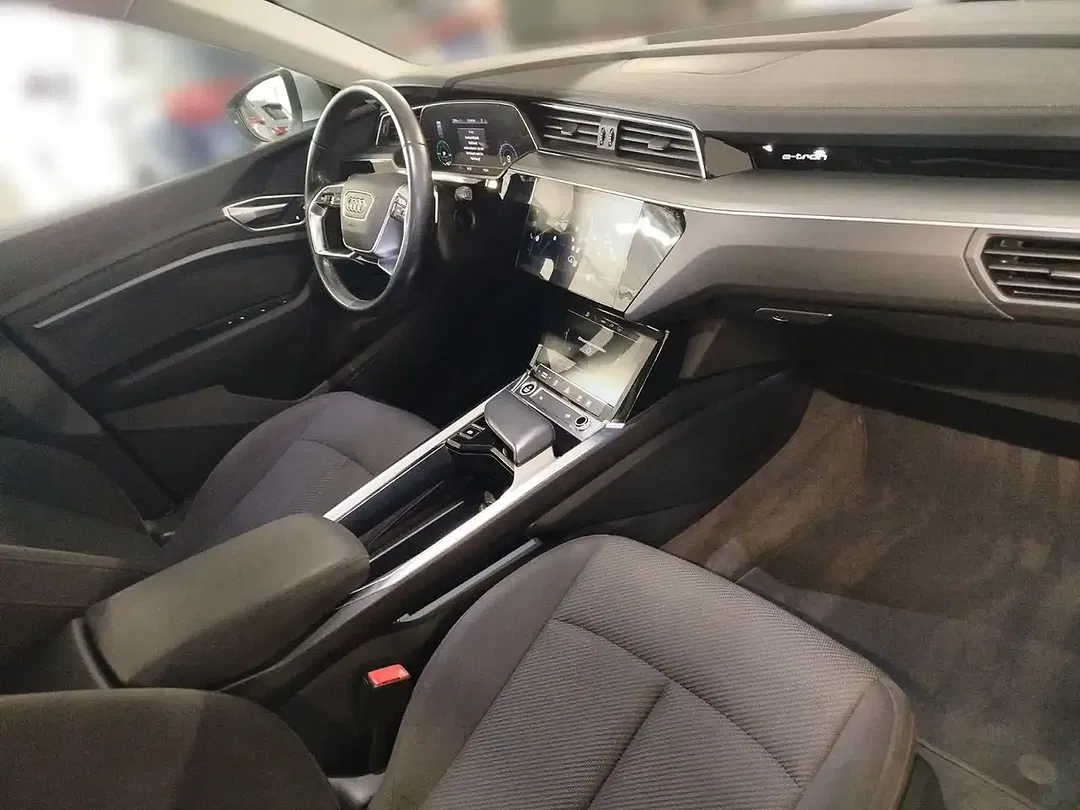 Audi e-tron 50 quattro - Thumbnail 14