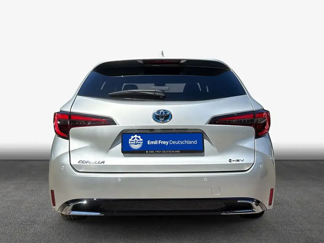 Toyota Corolla Hybrid - Thumbnail 5