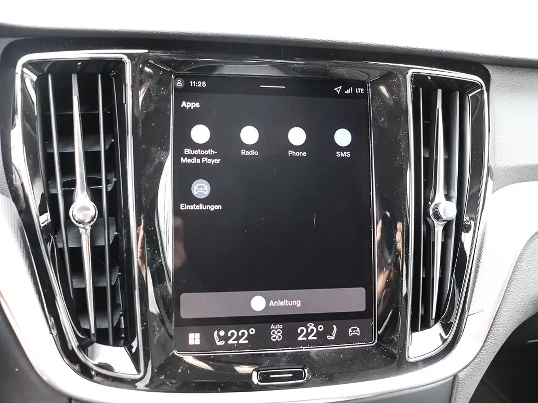 Volvo V60 B4 Plus Dark - Thumbnail 8