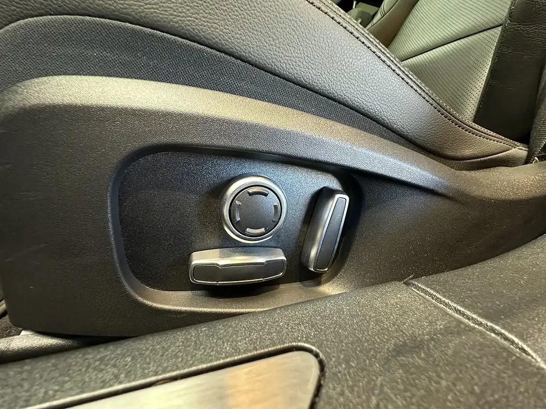 Jaguar XF D200 Sportbrake SE - Thumbnail 14