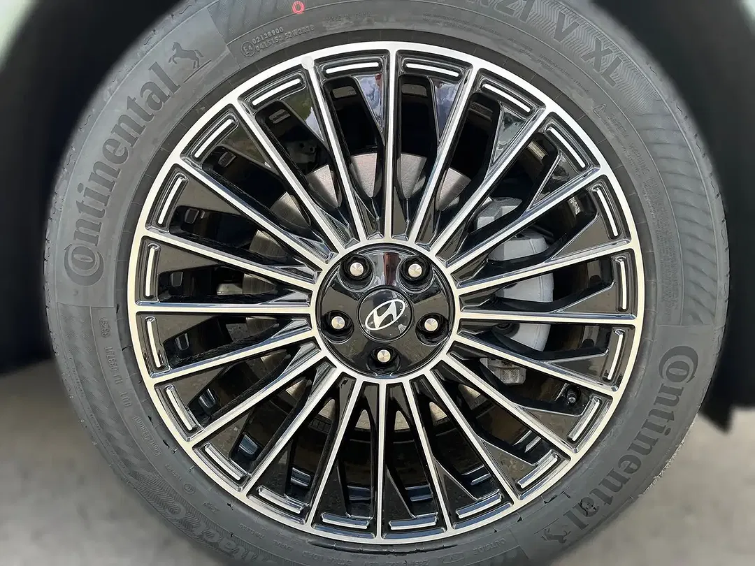 Hyundai IONIQ 9 4WD UNIQ - Thumbnail 5