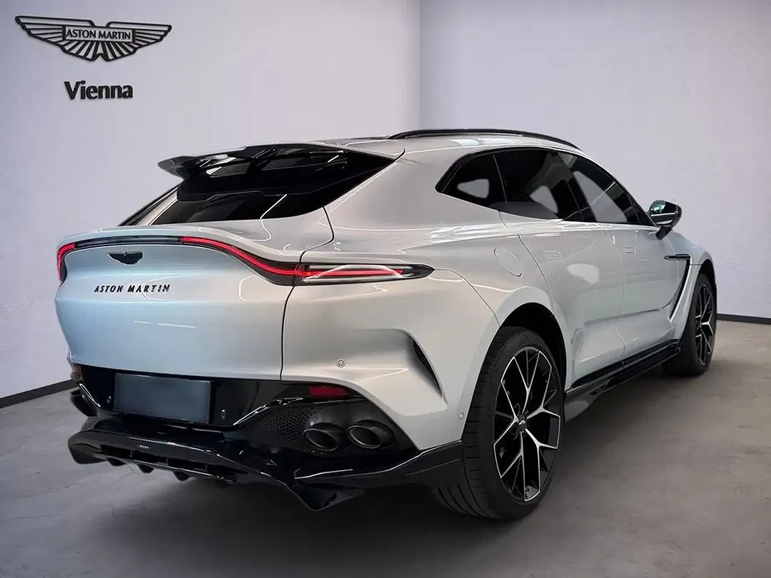 Aston Martin DBX 707 - Thumbnail 3