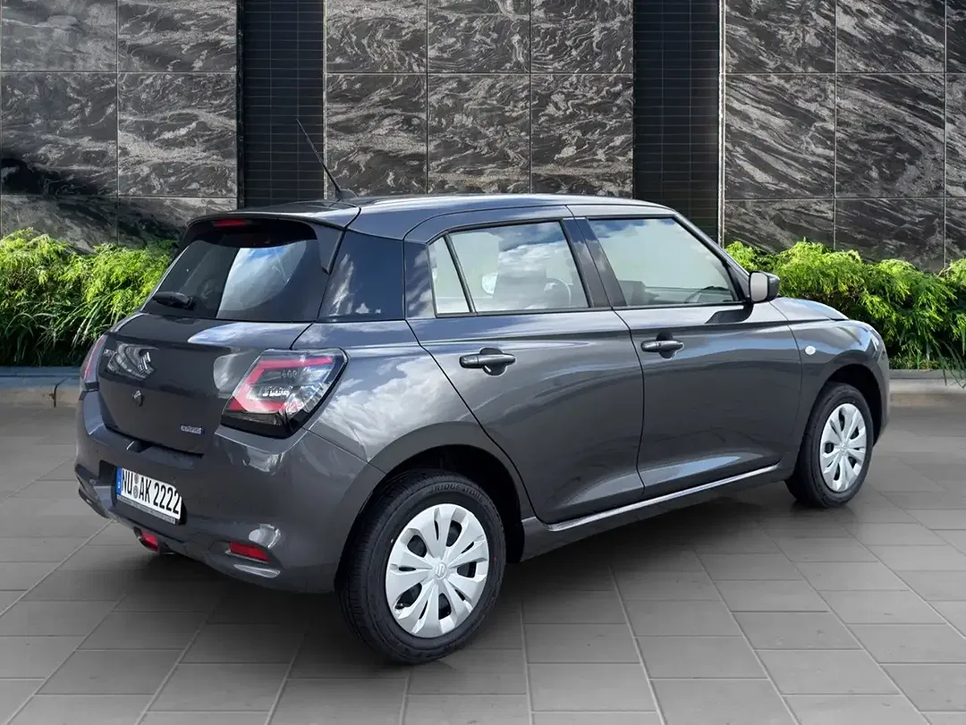 Suzuki Swift Hybrid 1.2 Dualjet AllGrip Club - Thumbnail 5