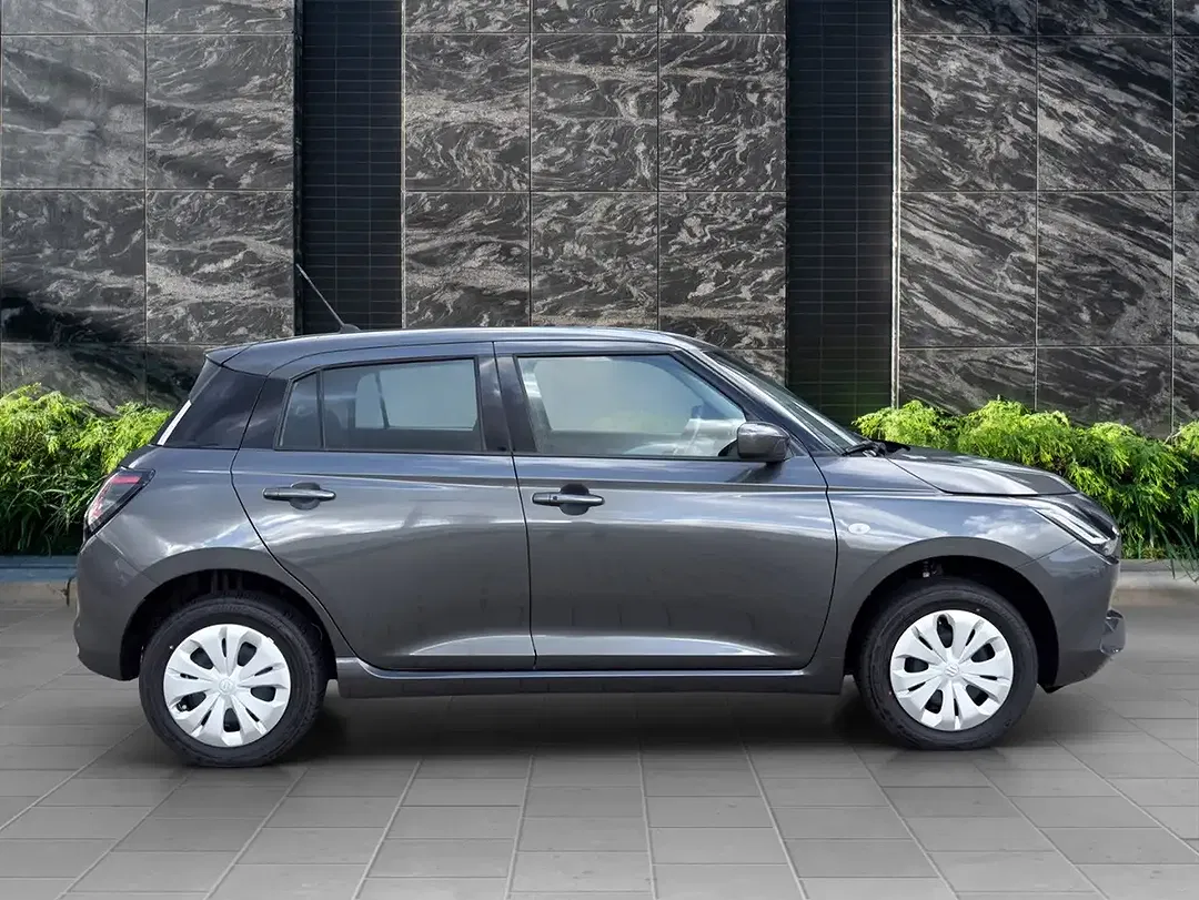 Suzuki Swift Hybrid 1.2 Dualjet AllGrip Club - Thumbnail 6