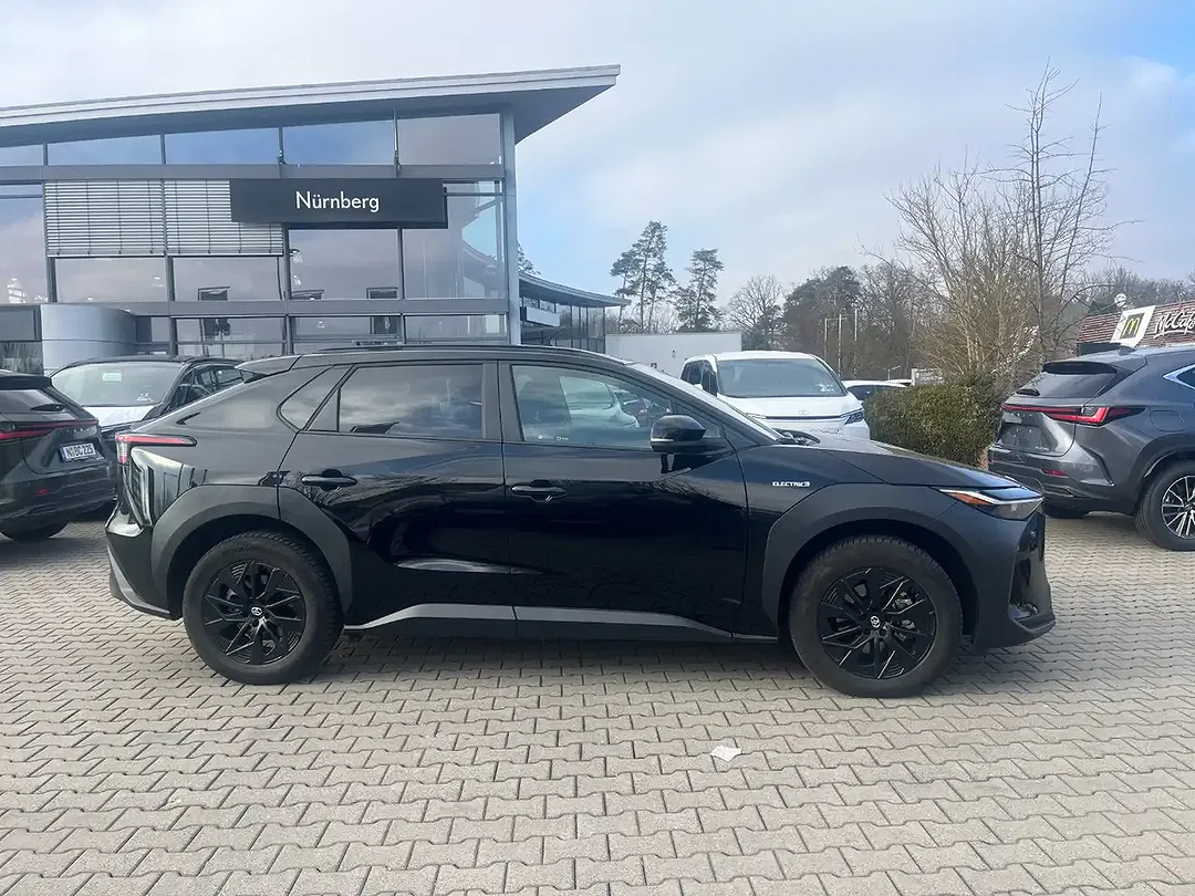 Toyota bZ4X - foto 15