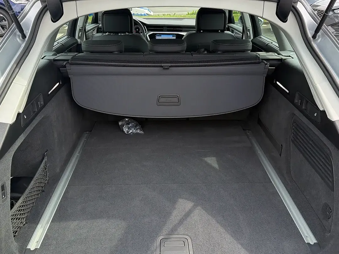 Audi A6 50 TDI quattro Matrix LED Avant design - Thumbnail 12