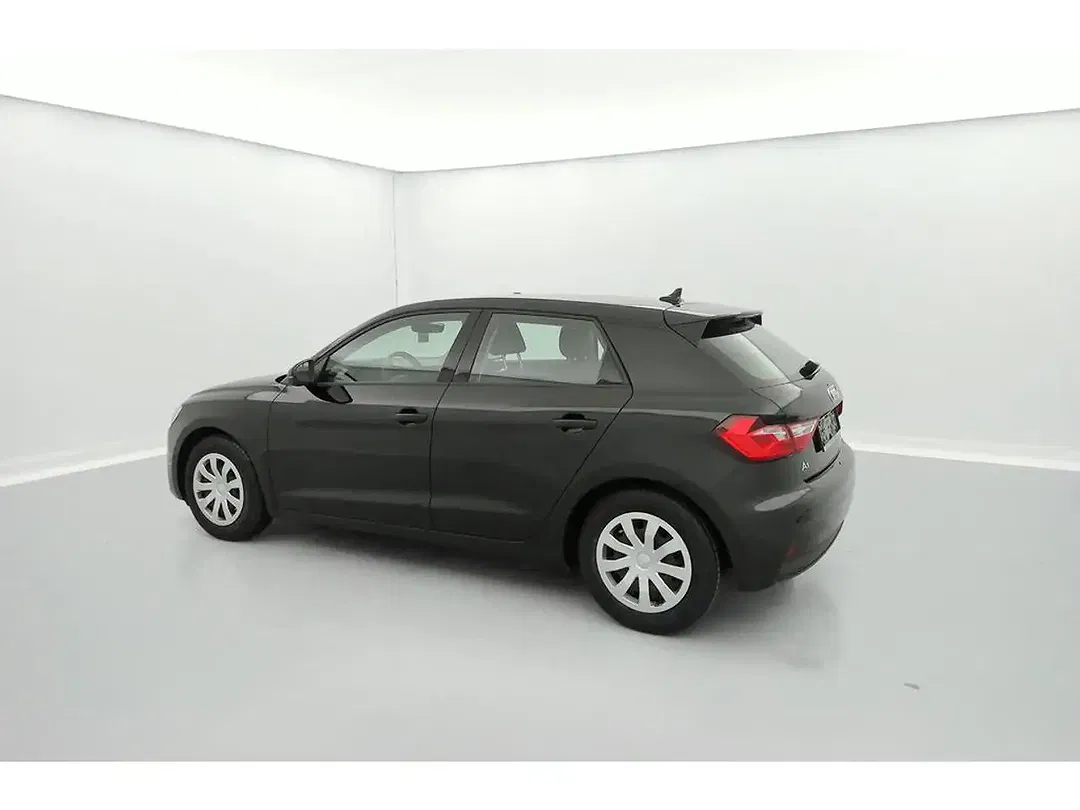 Audi A1 70 Sportback - Thumbnail 4