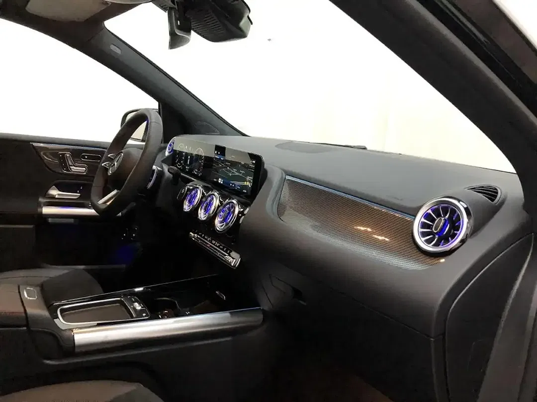 Mercedes-Benz B 250 AMG MBUX - Thumbnail 3