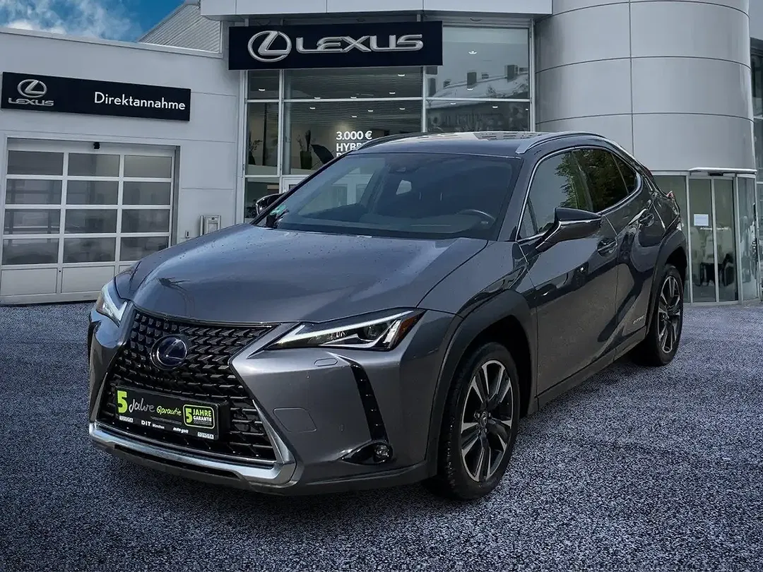Lexus UX 250h Style Edition - foto 2