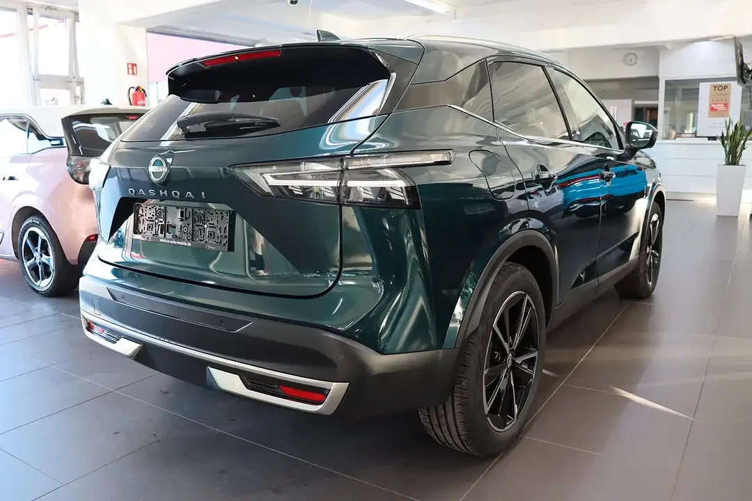 Nissan Qashqai 1.3 4x4 Tekna - Thumbnail 4