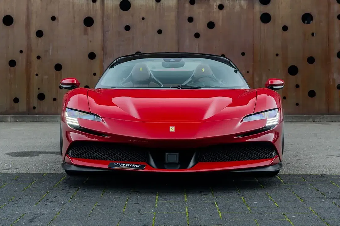 Ferrari SF90 Spider - foto 2
