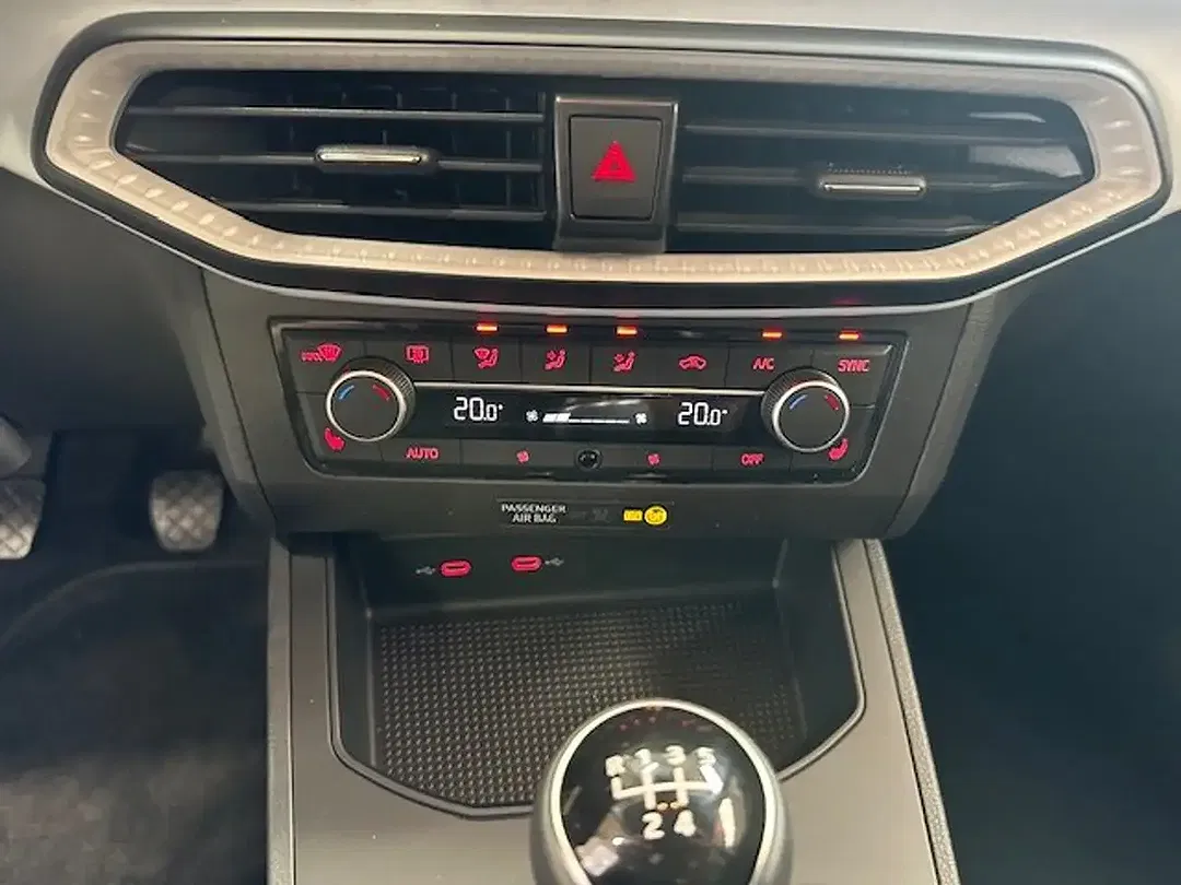 SEAT Ibiza Style - Thumbnail 16