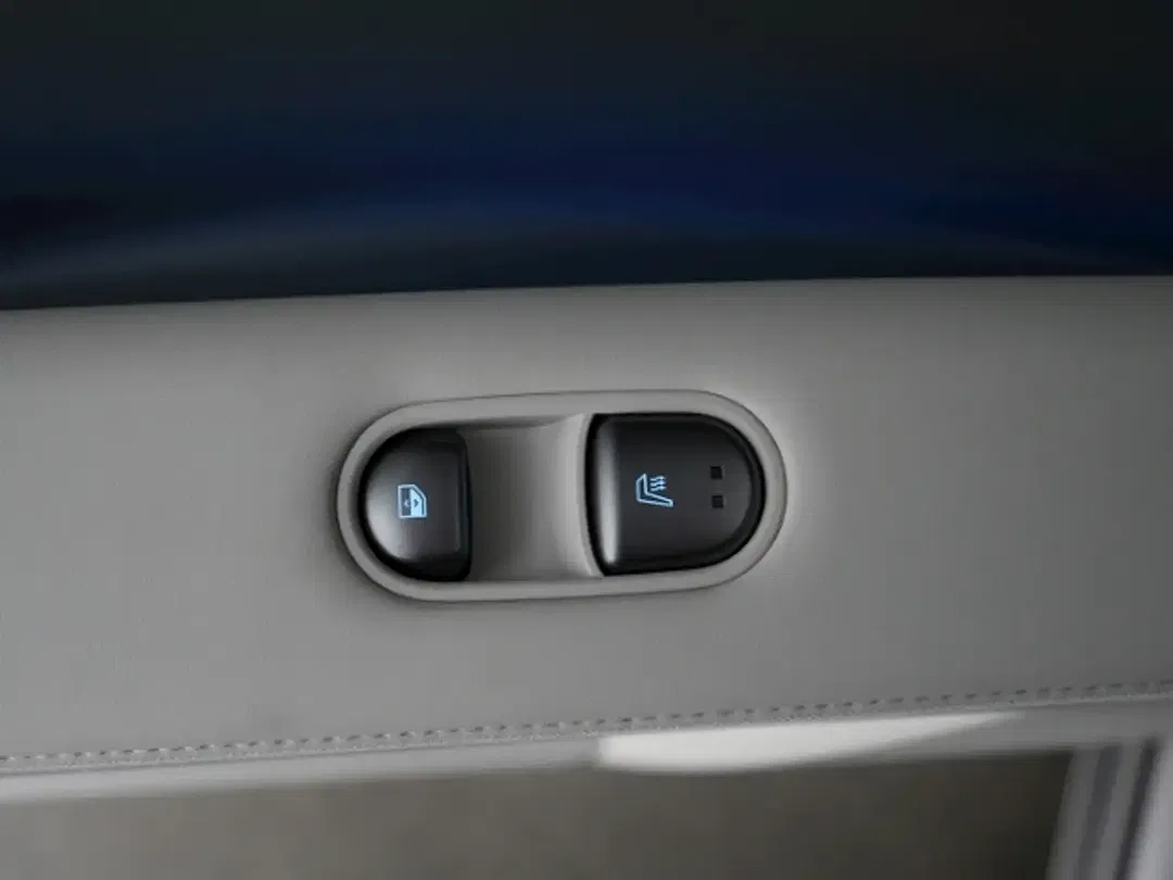Hyundai IONIQ 5 UNIQ - Thumbnail 9