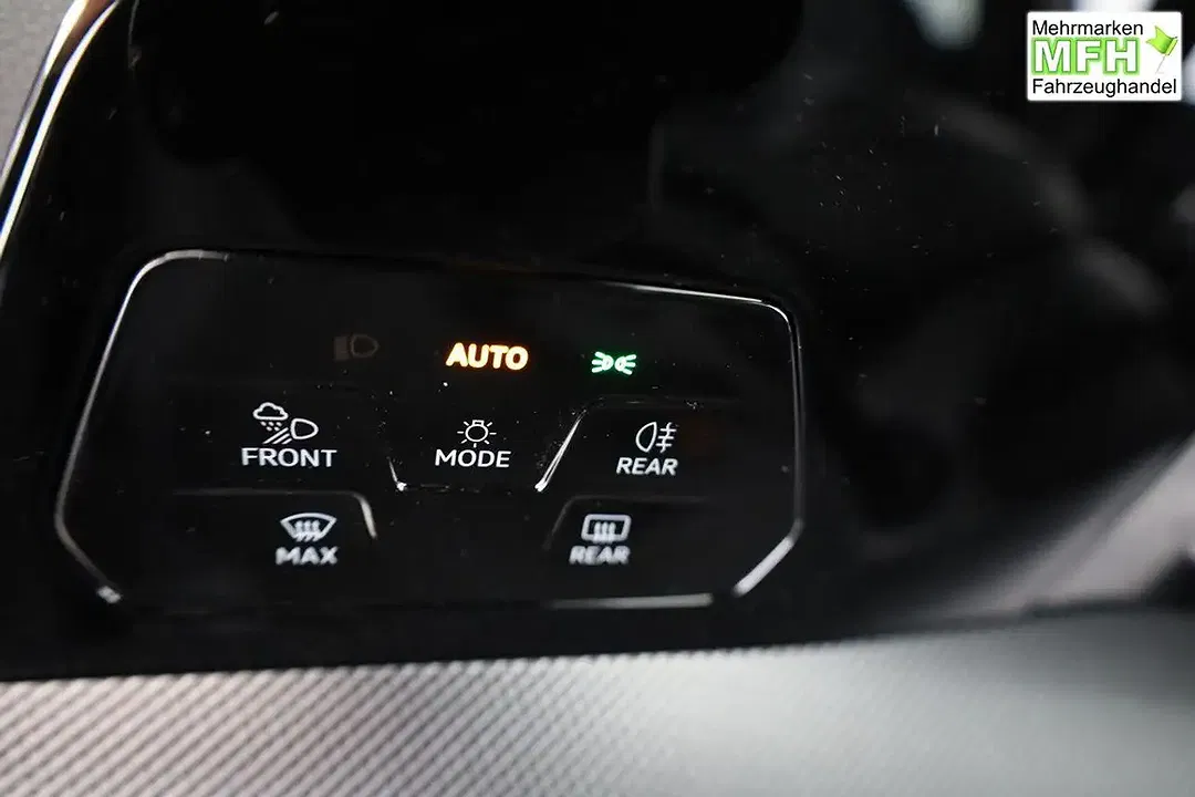 Volkswagen Golf 2.0 TSI DSG 4Motion R-Line - Thumbnail 8