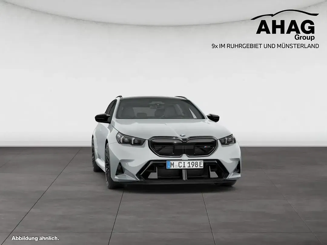 BMW M5 M Touring - Thumbnail 10