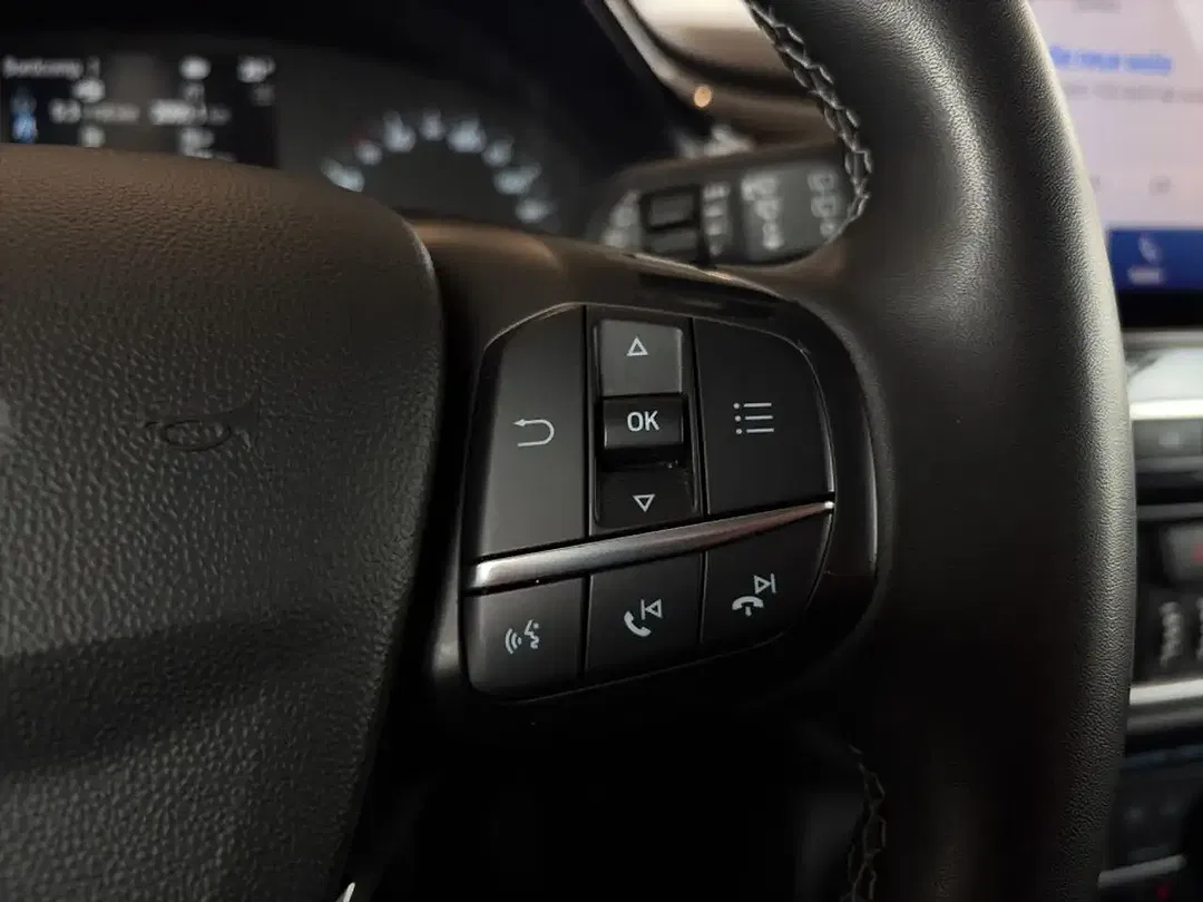 Ford Fiesta 1.0 EcoBoost Hybrid Titanium X - Thumbnail 13