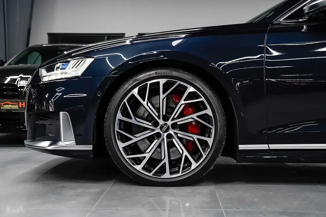 Audi S8 TFSI quattro - Thumbnail 10