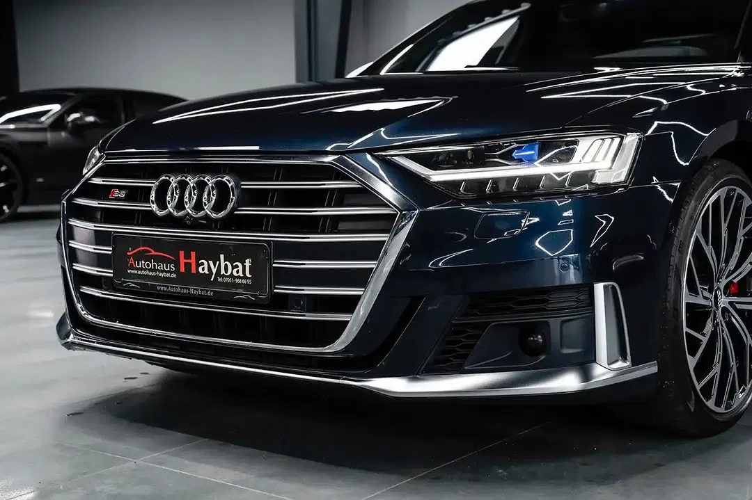 Audi S8 TFSI quattro - Thumbnail 4