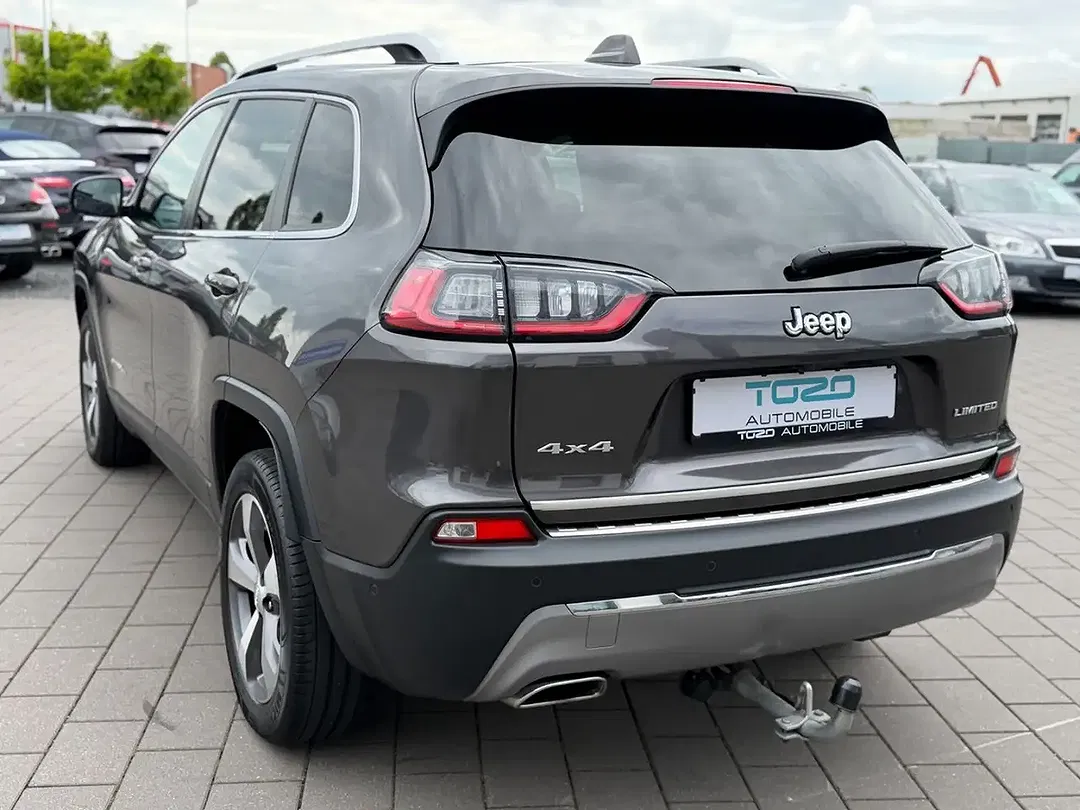 Jeep Cherokee 4x4 Limited - Thumbnail 6