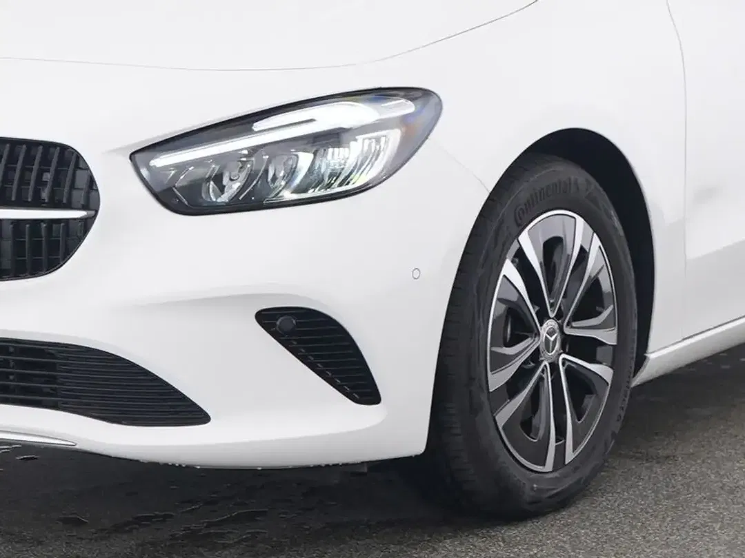 Mercedes-Benz B 180 - Thumbnail 4